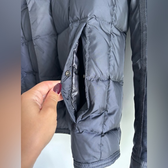 Moncler Puffer Jacket - Picture 9 of 16